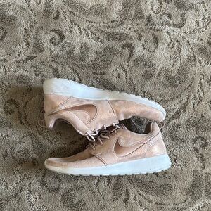 Women's metallic pinkish/orange Athletic Shoes